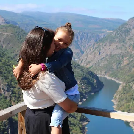 Casa Bolmente A Ver En La Ribeira Sacra. Villa Sober Buitenkant foto
