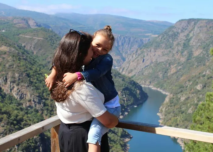Casa Bolmente A Ver En La Ribeira Sacra.