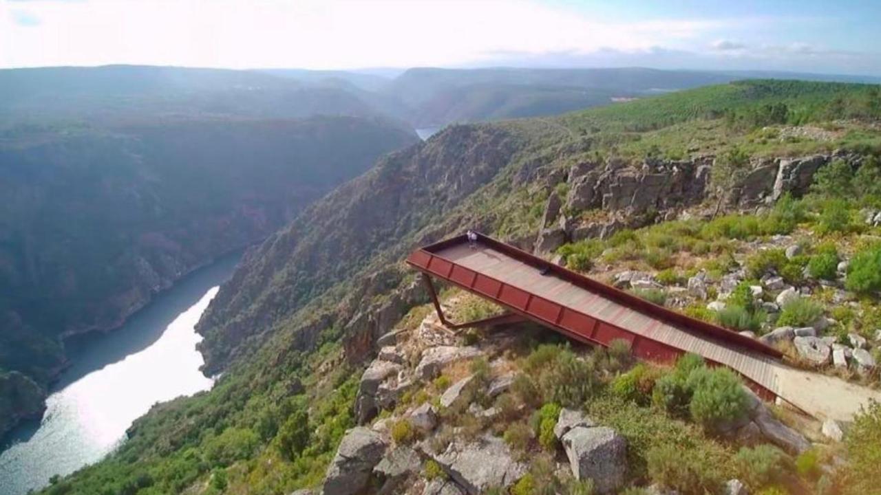 Casa Bolmente A Ver En La Ribeira Sacra. Sober